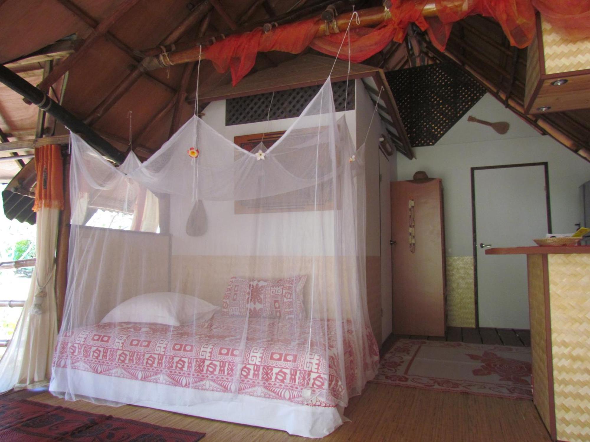 Location " La Pirogue " Maison D'Hotes A Moorea Haapiti Eksteriør bilde