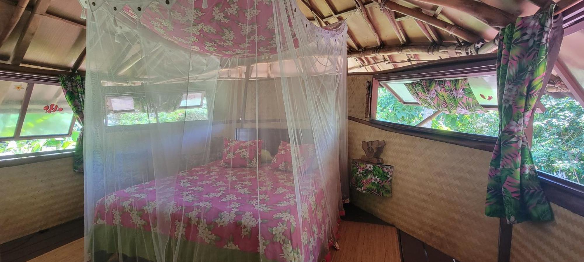Location " La Pirogue " Maison D'Hotes A Moorea Haapiti Eksteriør bilde