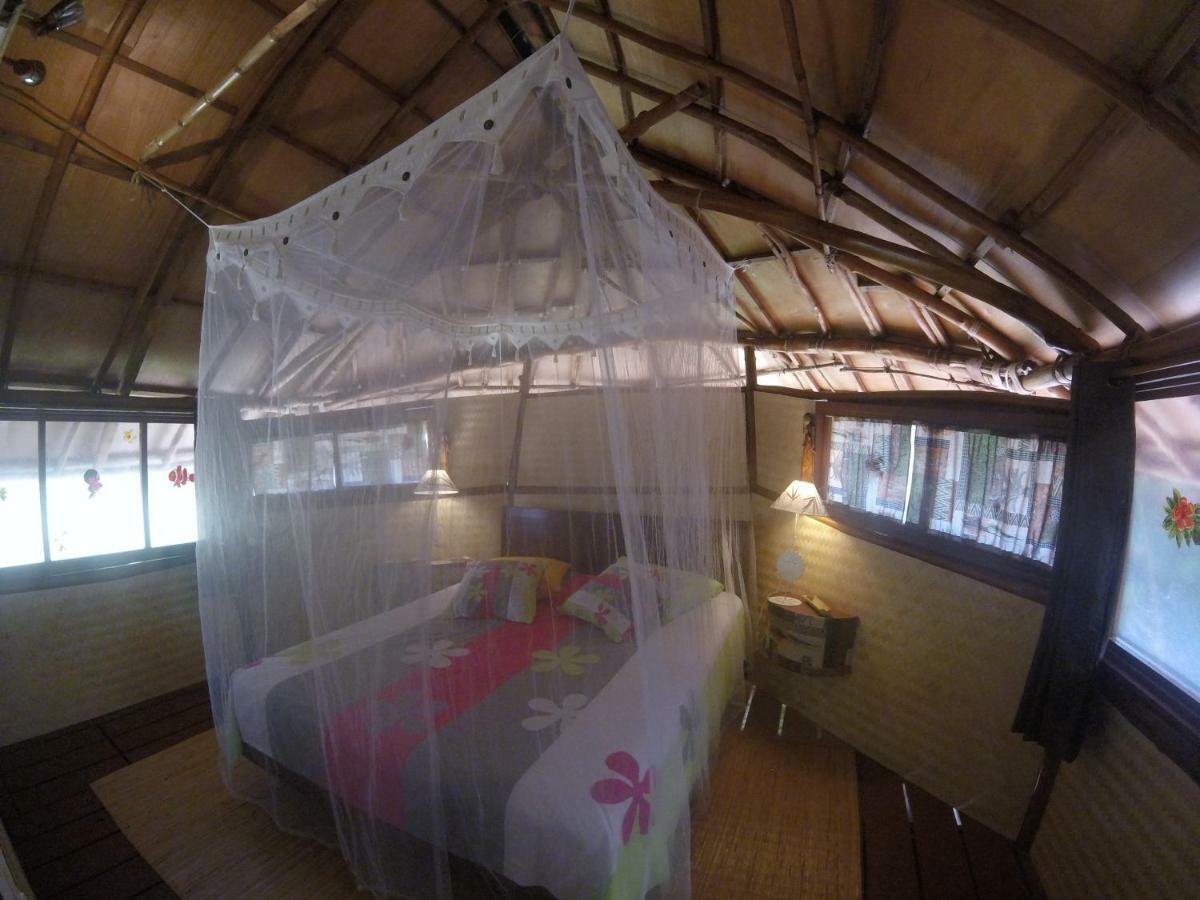 Location " La Pirogue " Maison D'Hotes A Moorea Haapiti Eksteriør bilde